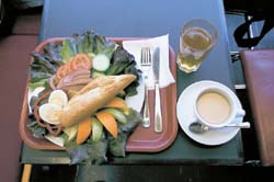 Lasipalatsin perusaamiainen.