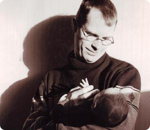 Jari Vanha-Eskola ja herkkä hetki oman pojan kanssa.