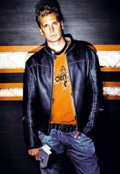 Epäonnistuneesta hevimuusikosta kasvoi menestynyt video-ohjaaja.