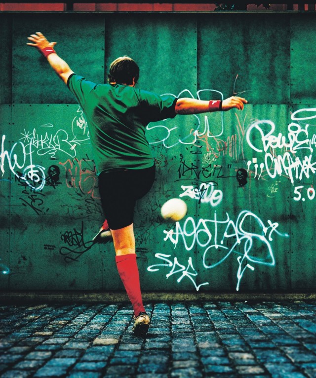 Arhinmäki oli perustamassa FC Jokerien fanilaumaa 116% Boysia.