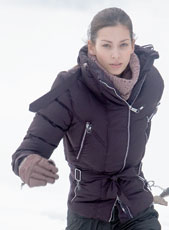 Ensi vuonna ikkunoissa ihmetellään mustaa, pinkkiä ja ruskeaa.