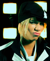 Helmikuun lopussa Lovexin levy nousi Saksan albumilistan 20.