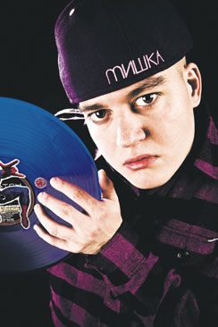 Mista S:n valitsemaa musiikkia kuullaan Passionissa.