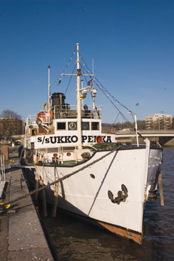 Täyttä höyryä Loistokarille!