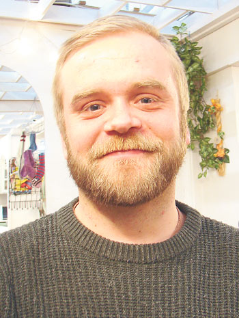 Harri Sippola tunnetaan myös Magyar Posse -bändistä.