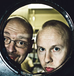 “Luomo-nimi on kampaamo-, hiomo-, korjaamotyyppinen muunnos luovuudesta", kertovat Mika Mattila (vasemalla) ja Jouni Toivanen.