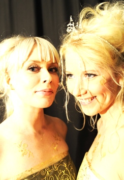 Kuunkuiskaajat: valkaistut hampaat vai etninen soitin?