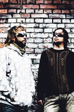 Toni Rantanen ja Tim Uskali, nyt YK-joukoissa.