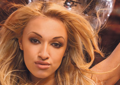 Juhannuksena Teatteriin ja Raffaelloon.