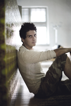 Janne on opiskellut päivän graafista alaa Käpylän Ammattioppilaitoksessa.