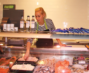 Taatusti tuoretta! Kotimaista lihaa ja kalaa tulee Anton&Antonin  tiskille päivittäin.