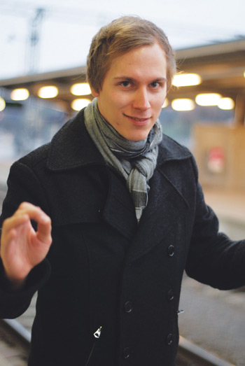 Helsingin ja Tampereen väliä matkaavalle Jouni Rissalle rautatieasema on yhtä tuttu kuin Tuomiokirkko.