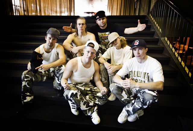 Flow Mon breikkikuninkaat ja kuningatar: Olli-Matti Lajunen (vas.), Johannes Hattunen, Mikko Björk, Jussi Sirviö, Anniina Tikka ja Sakari Nisula.