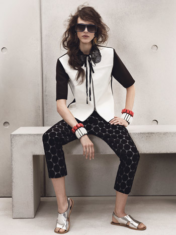 Pääsuunnittelija Castiglioni inspiroituu suomalaisesta designista. “Rakastan Marimekon rohkeita värejä ja printtejä. Ylipäätään pidän paljon pohjoismaisesta, puhtaasta muotoilusta”, hän sanoo.