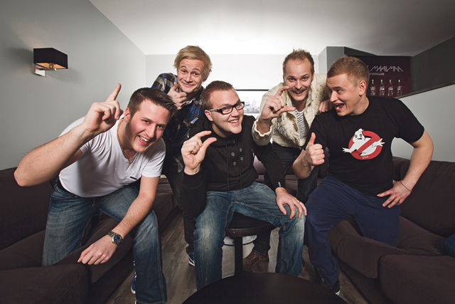 Bar4 uusi tuplavoittonsa,  vaikkakin eri kategorioissa.