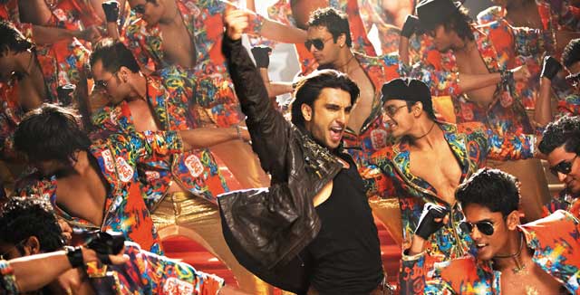 Ladies vs Ricky Ball. Bollywoodissa kosto on kaunis ja kauhea ja roisto hurmaava.