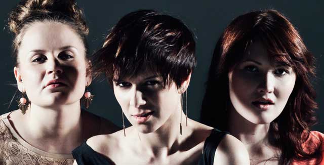 Vasemmalta oikealle: Anu, Susanna ja Henna.