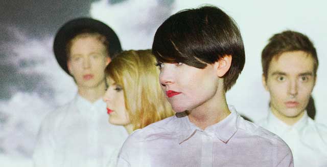 Neat Neat ihan pilvissä.