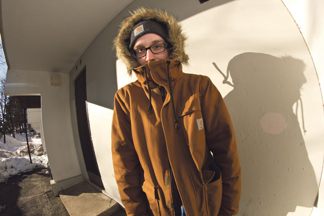 Monsteri-Makke myöntää, ettei ehkä ole tehnyt oikeita  töitä ihan niin paljon kuin samanikäiset kaverinsa.