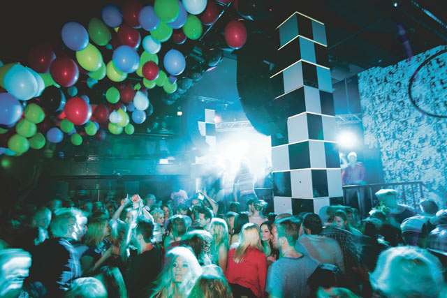 Bar Bra on kolmen baarin kimppa.