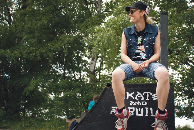 Papu kuuluu Tampereen Skate and Rebuild -ryhmään, joka on rakentanut skeittirampin Aspinniemeen.