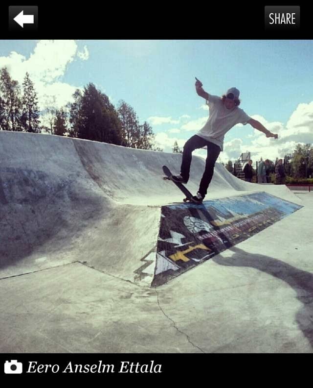 "Viime kesänä valmistunut pool ja betoniparkki Jokelan keskustassa. Hauska paikka kruisailla. Kannattaa mennä silloin, kun skidit on koulussa, sillä parkissa on iltapäivisin aikamoinen tungos."