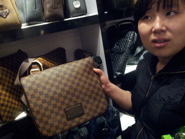 Myy kun on aika myydä. - Pysäyttämätön yrittäjyys -kirjasta (2013 Ilkka O. Lavas)