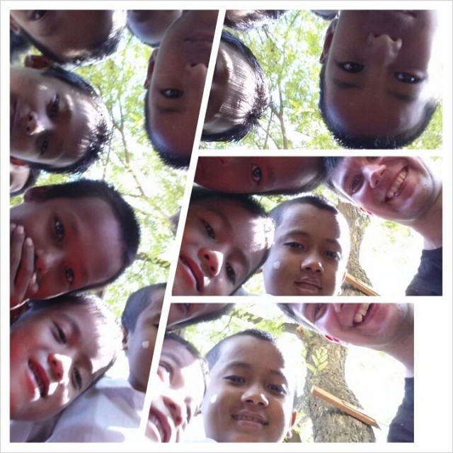 Burmalaisia lapsia ihmettelemässä länkkärin härveleitä.