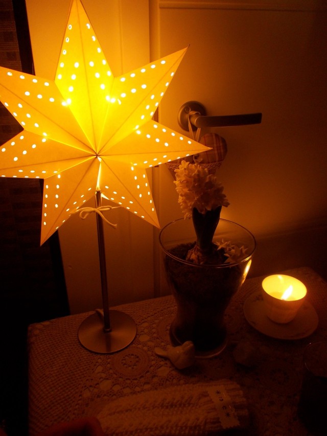 Joulu on monille yhtä hässäkkää. Relaa vähän. Ota iisisti. Ei maailma lopu jos et olet täydellinen.