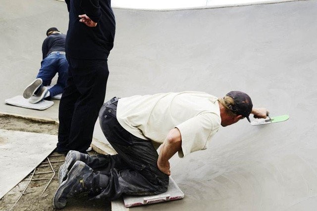 Hartti Ahola: Hyvästi.