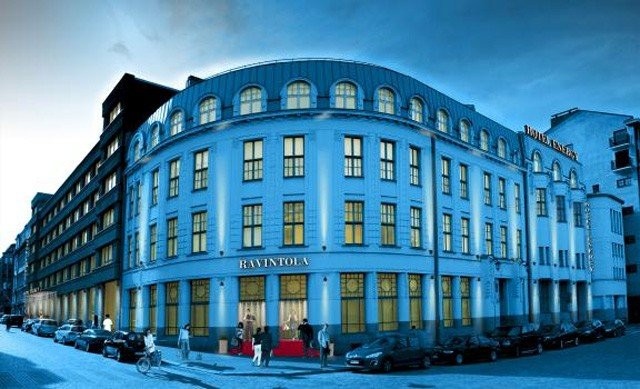 Hotel lilla Roberts rakentuu komeaan ympäristöön.