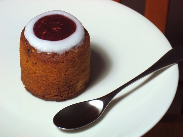 Runebergintorttu.