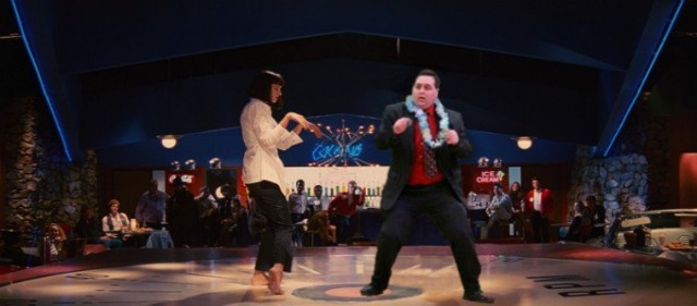 Pois tieltä, John Travolta.