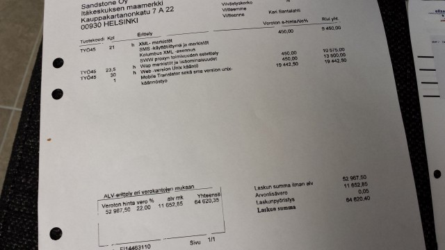 Teimme silloin mobiilisovelluksia Sonera ZED:iin, Mato Valyosen WapIT firmalle, Nokialle ja Elisan mobiiliportaaliin jota kutsuttiin silloin nimellä WAP.