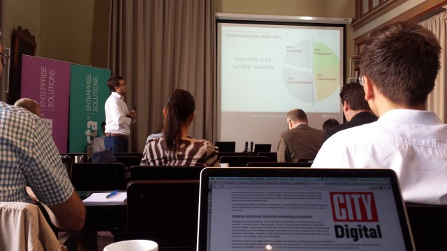 50% online-mainonnasta on varsin onnistunutta, huomataan ja on relevanttia sanoo Ville Österlund Interquestilta