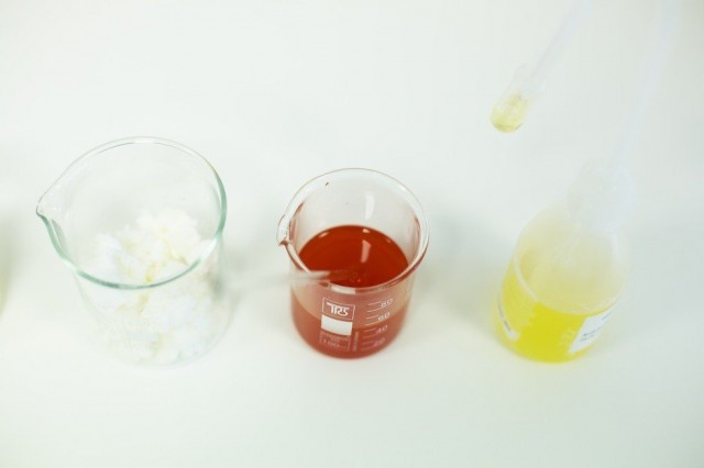 Tästä cocktailista syntyy Nooran ja Madaran seuraava yhteistyön tulos.