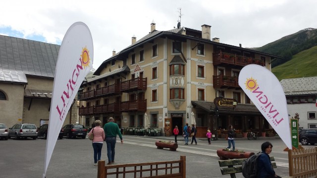 Livignon kävelykadulta.