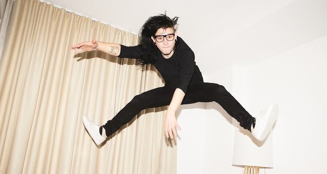 Skrillex laskeutuu Suvilahteen.