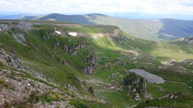 Maisemia Transalpina tiellä Romaniassa.