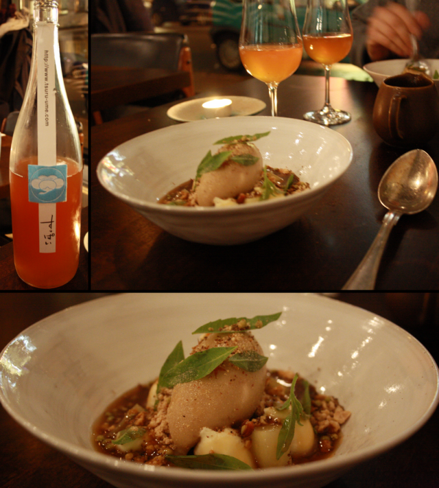 melkein kaksi litrainen Heiwa Shuzo - Tsuru-ume Suppai! / SYYSOMENAA, omenasorbettia, valkosuklaata ja omenaviinietikkakinuskia.