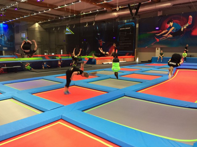 Voltteja mahtuu tekemään kerralla suuremmassakin ryhmässä.