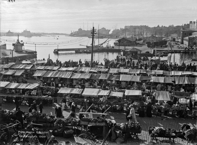 Kauppatori 1909.