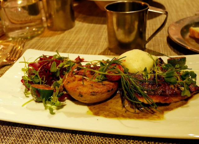 Kalan ystävälle suositeltiin hiillostettua Murtoveden siikaa Ahvenanmaan pannukakulla