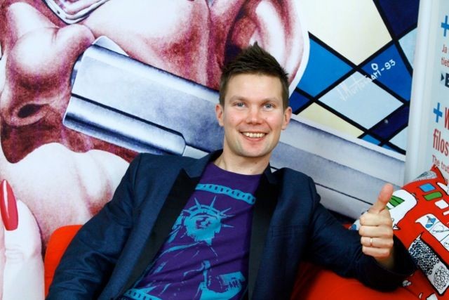 Plussia on enemmän kuin miinuksia. Jatkan tipattomalla.