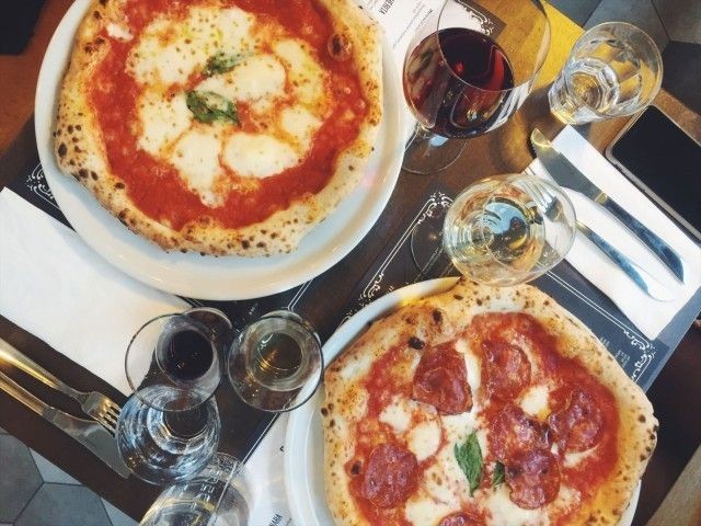 Tribunalin napolilaispizzan maine kiirii kaupungilla pitkälle.