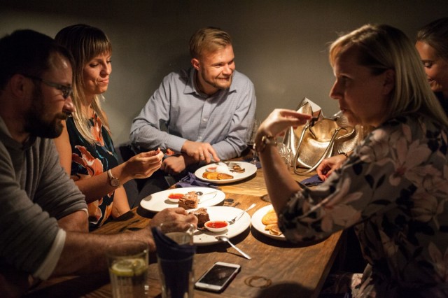 Ravintola Pööbelissä on kiva tunnelma.