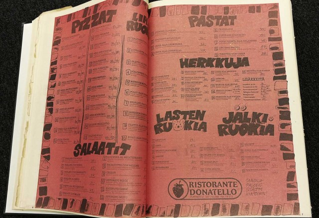 Ristorante Donatellon ruokalistatyylinäyte vuodelta 1989.