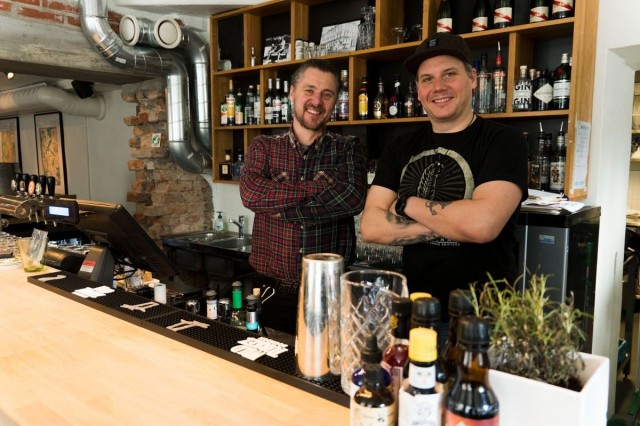 Tuomas Luukolla (vas.) ja Mika Nikkasella on yli 20 vuoden kokemus alalta.