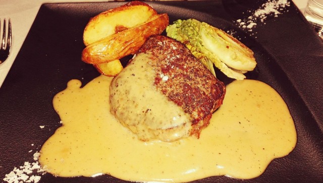 Pippuripihvi Rantapuiston tapaan.