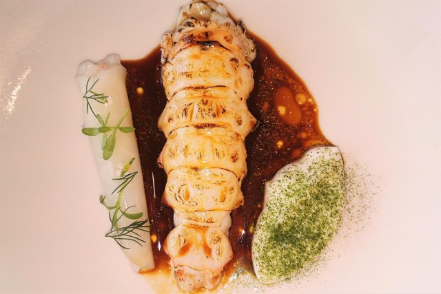 Kielen mennessään vienyt langustiini